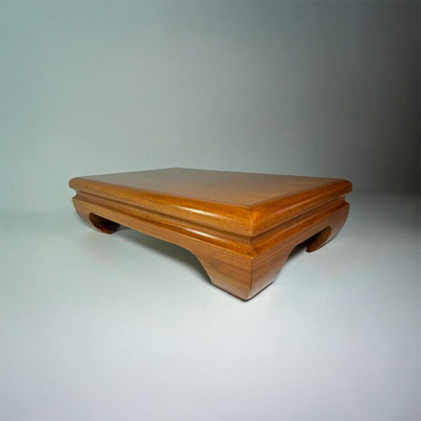 mesa expositora de bonsai pequena